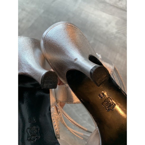 CAPARROS STRAPPY SLINGBACK SANDALS SILVER WEDDING FORMAL SHOES WOMENS SIZE 7 - Picture 8 of 10